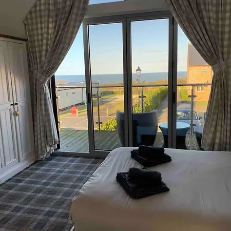Holiday home The Lookout The Bay Filey, Sea View, Dog Friendly *