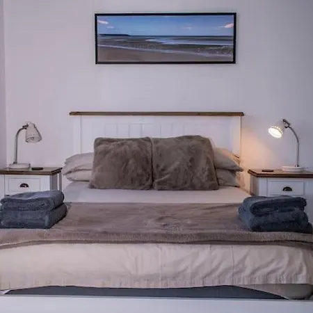 Sea View The Lookout At The Bay Village 2 Bed Sleeps 5 Dog Friendly Free Leisure Facilities Direct Access Pub And Shop Click To View Photos