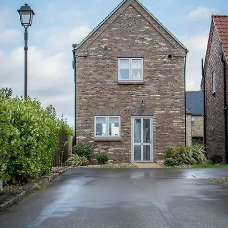 The Lookout The Bay Filey, Sea View, Dog Friendly Filey